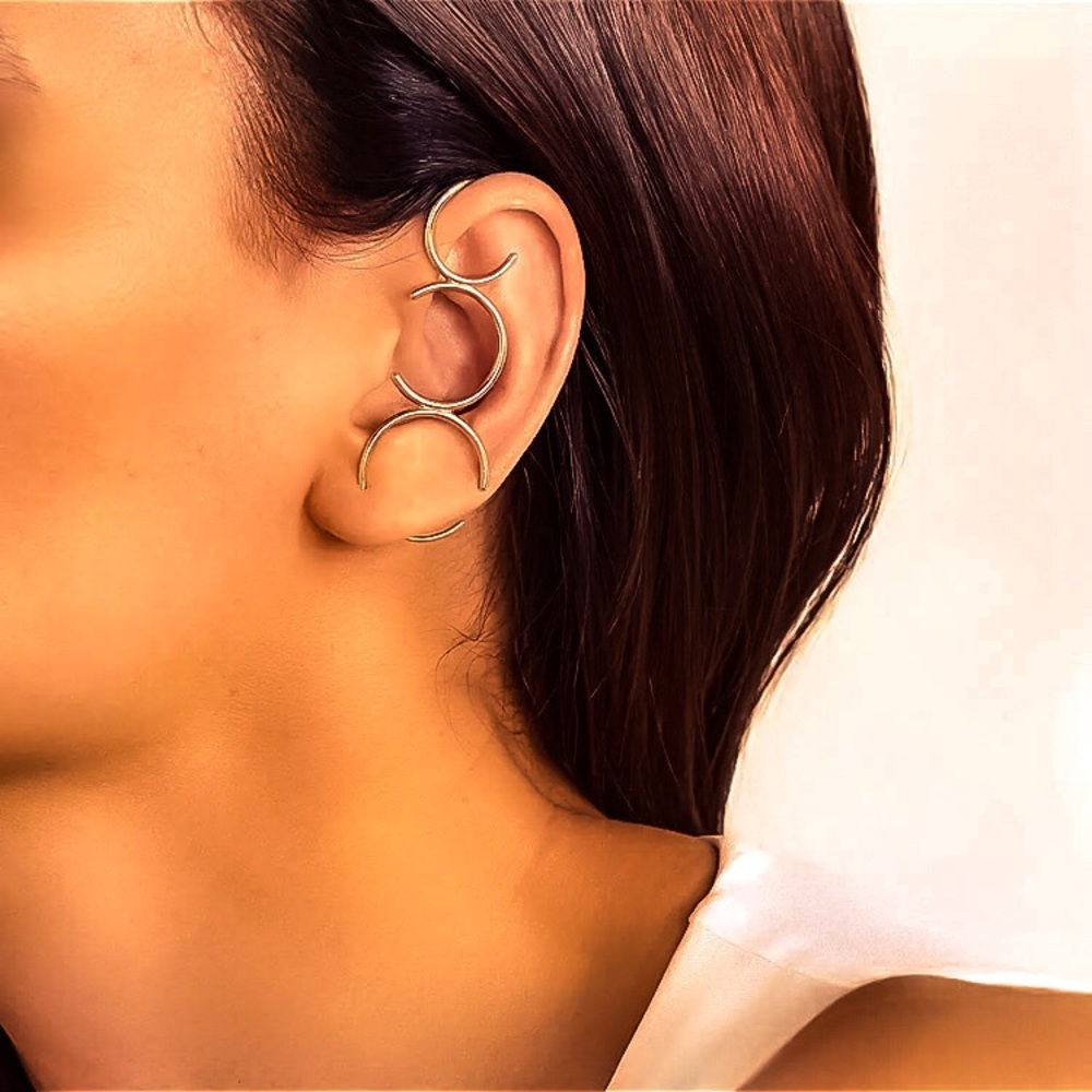 ⚜️[𝟯/$𝟭𝟴]⚜️Rhinestone 3 Circle Earring NEW - Picture 4 of 10